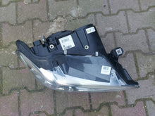 Load image into Gallery viewer, Frontscheinwerfer BMW F26 X3 F25 7400018 7401132 Xenon Rechts Headlight SCH3783742728ju