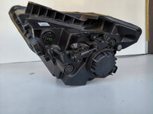 Load image into Gallery viewer, Frontscheinwerfer Hyundai Bayon 21-92102-Q0500 Rechts Scheinwerfer Headlight