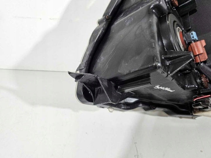 Frontscheinwerfer Mitsubishi Pajero IV 103419012686 Xenon Rechts Headlight SCH8387268012js