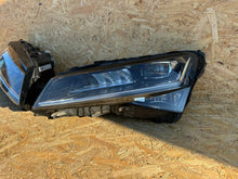 Load image into Gallery viewer, Frontscheinwerfer Skoda Superb III 3V1941015D LED Links Scheinwerfer Headlight SCH3444043263ot