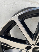 Laden Sie das Bild in den Galerie-Viewer, 1x Alufelge 17 Zoll 7.0&quot; 5x112 54ET Glanz Schwarz 6889638 Mini Rim Wheel