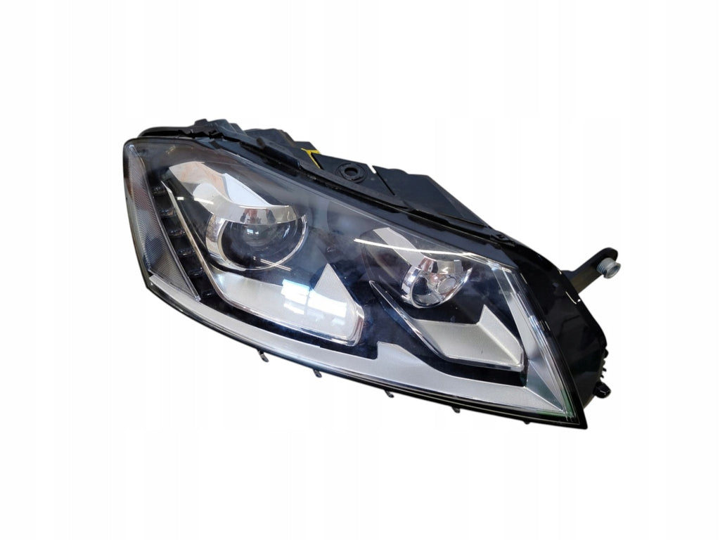 Frontscheinwerfer VW I Van Passat B7 58879623AB Xenon Rechts Headlight SCH7521514075jj