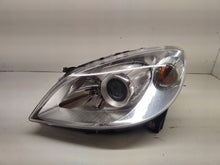 Load image into Gallery viewer, Frontscheinwerfer Mercedes-Benz W245 A1698201761 Links Scheinwerfer Headlight