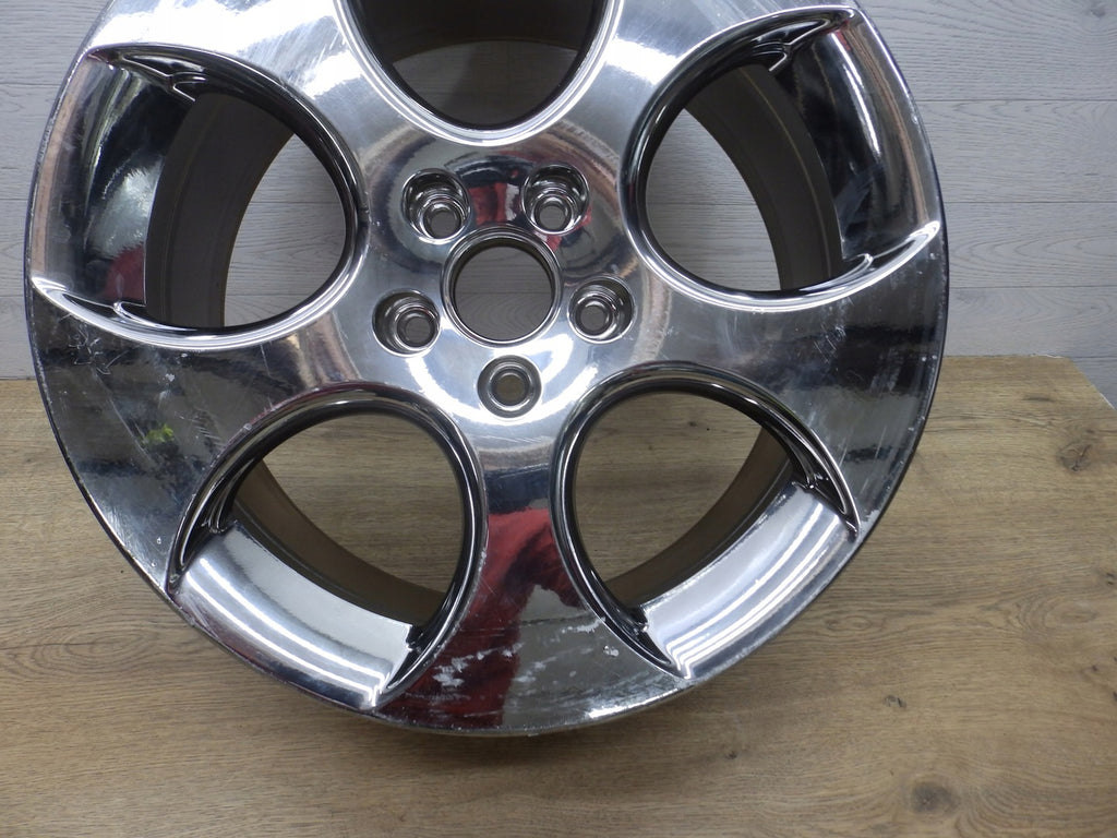 1x Alufelge 18 Zoll 7.5" 5x112 51ET 1K0801025 VW Golf V Rim Wheel