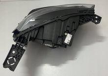 Laden Sie das Bild in den Galerie-Viewer, Frontscheinwerfer Citroën Aircross II C5 9851238480 LED Links Headlight SCH6767001864mf