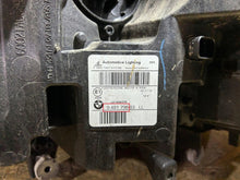 Laden Sie das Bild in den Galerie-Viewer, Frontscheinwerfer BMW 9481790 Rechts Scheinwerfer Headlight SCH2226640351gw