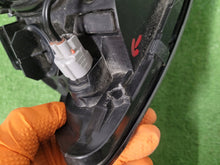 Load image into Gallery viewer, Frontscheinwerfer Volvo S40 V50 30744682 Xenon Rechts Scheinwerfer Headlight SCH8996626880mn