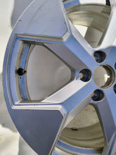 Laden Sie das Bild in den Galerie-Viewer, 1x Alufelge 18 Zoll 7.5&quot; 5x108 46ET 80000277 312010 Volvo Rim Wheel