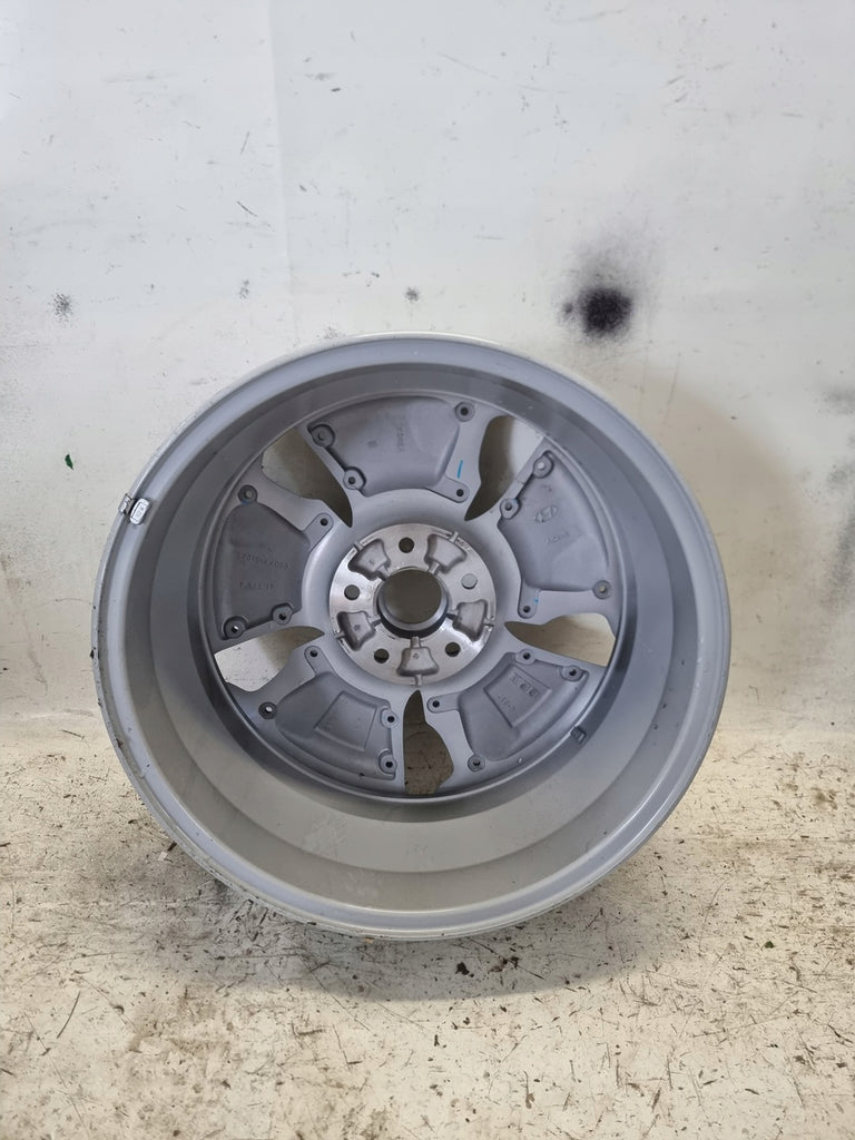 1x Alufelge 17 Zoll 7.0" 5x114.3 50ET 52910K400 Hyundai Rim Wheel