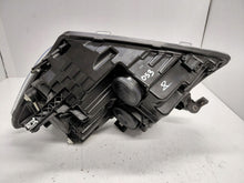 Laden Sie das Bild in den Galerie-Viewer, Frontscheinwerfer VW Crafter 7C1941006 Rechts Scheinwerfer Headlight SCH6992147650zs