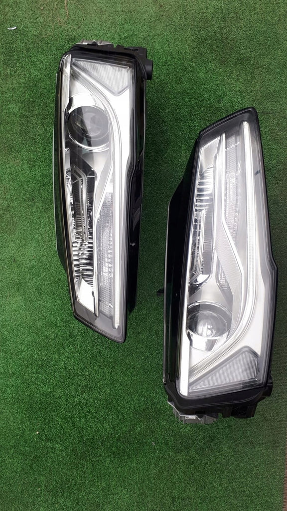 Frontscheinwerfer Audi A8 Ein Stück (Rechts oder Links) Scheinwerfer Headlight