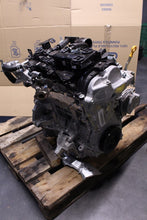 Laden Sie das Bild in den Galerie-Viewer, Motor Nissan Juke HR16DE 1.6 20TKm 2023 Hybrid Engine Unkomplett MOT4433504465im