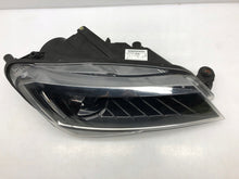 Laden Sie das Bild in den Galerie-Viewer, Frontscheinwerfer Skoda Superb III 3V1941016A Xenon Rechts Headlight