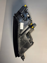 Laden Sie das Bild in den Galerie-Viewer, Frontscheinwerfer Skoda Karoq 57B941016A 57B9411015A LED Rechts oder Links SCH2774280144kv