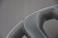 Load image into Gallery viewer, 1x Alufelge 20 Zoll 8.5" 5x120 47ET Glanz Silber CK52-1007-DA Land Rover FEL8874029717po