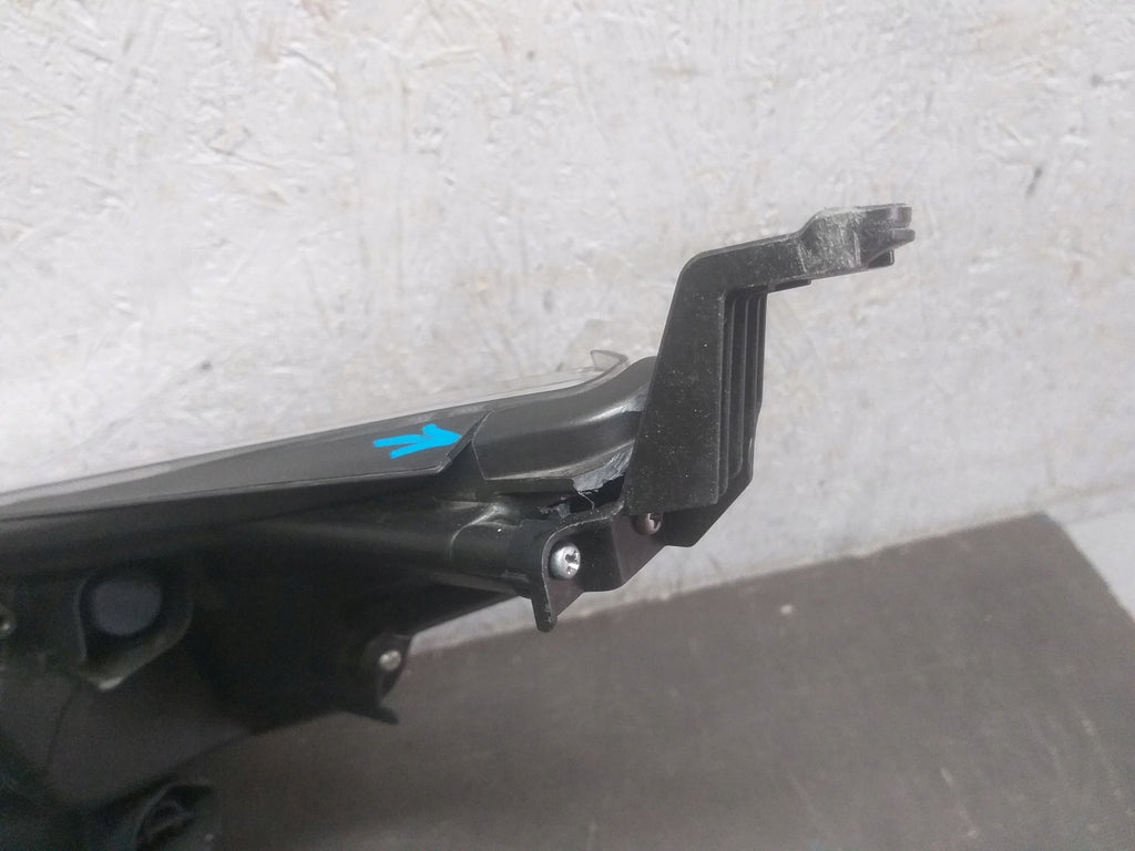 Frontscheinwerfer Toyota Avensis Full LED Rechts Scheinwerfer Headlight