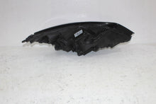 Laden Sie das Bild in den Galerie-Viewer, Frontscheinwerfer Opel Astra K 39195688 LED Ein Stück (Rechts oder Links)