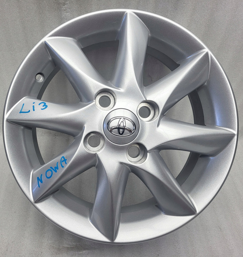 1x Alufelge 14 Zoll 4.5" 4x100 39ET Glanz Silber PZ40698674ZC Toyota Aygo FEL6318512973wk