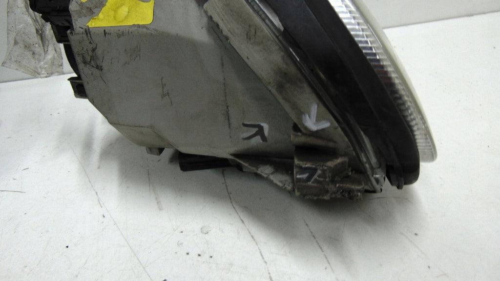 Frontscheinwerfer Mercedes-Benz W203 Xenon Ein Stück (Rechts oder Links) SCH7023152804gl