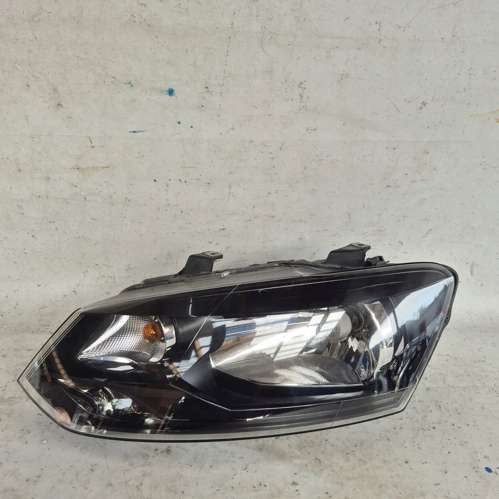 Frontscheinwerfer VW Polo 6R1941015E Links Scheinwerfer Headlight SCH3349379907ts