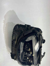 Laden Sie das Bild in den Galerie-Viewer, Frontscheinwerfer Mercedes-Benz W206 A2069062903 LE19A6438 Links Headlight SCH8257899902cs