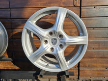 Laden Sie das Bild in den Galerie-Viewer, 4x Alufelge 18 Zoll 9.0" 5x130 53ET Glanz Silber 97036213600 Porsche Rim Wheel FEL7398723761tr
