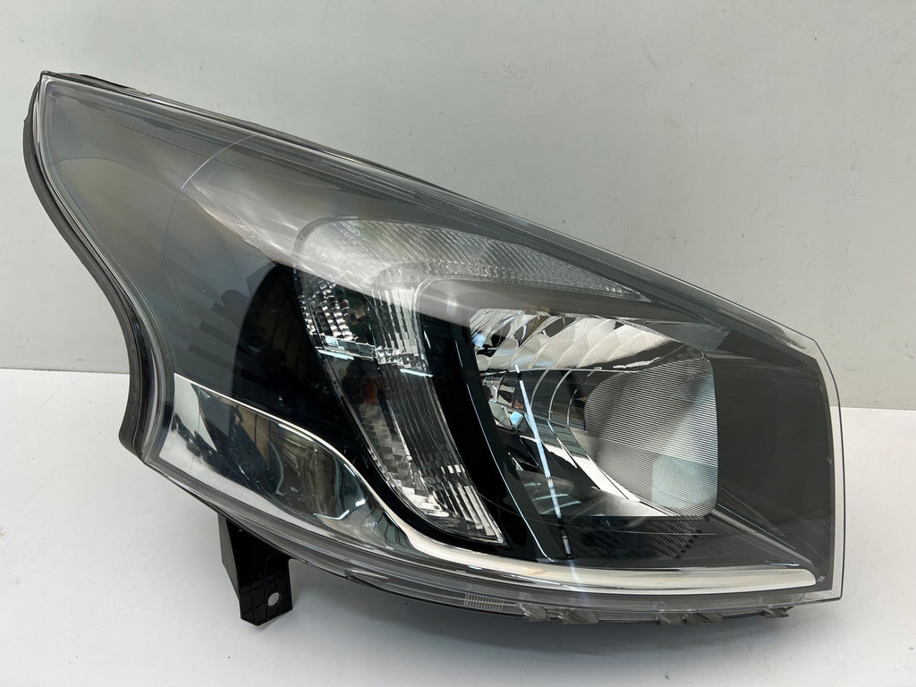 Frontscheinwerfer Renault Trafic III 260106822R LED Rechts Headlight