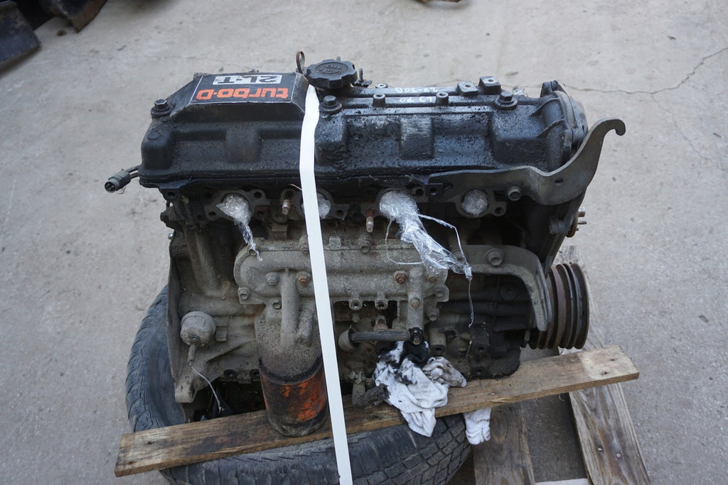 Motor Toyota Land Cruiser 2L-T 2.4 1989 Diesel Engine Unkomplett