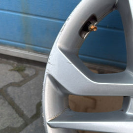 1x Alufelge 19 Zoll 6.5