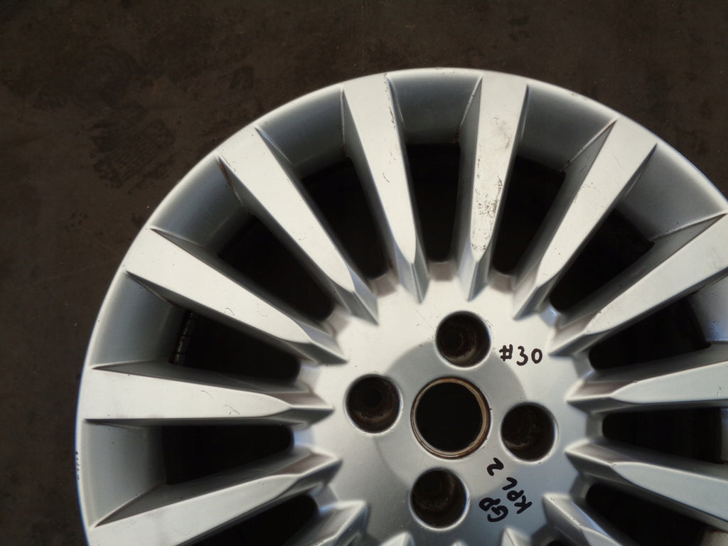 1x Alufelge 17 Zoll 6.5" 4x100 46ET Glanz Silber 51767998 Fiat Punto Evo Grande FEL4617189018pi