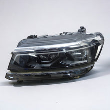 Load image into Gallery viewer, Frontscheinwerfer VW Tiguan 5NB941081A FULL LED Links Scheinwerfer Headlight