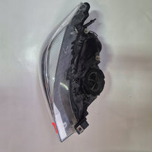 Laden Sie das Bild in den Galerie-Viewer, Frontscheinwerfer BMW 3 F34 F30 F31 901609683826 Rechts Scheinwerfer Headlight SCH4542926224fe