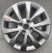 Load image into Gallery viewer, 1x Alufelge 16 Zoll 6.5" 4x100 37ET Glanz Silber 403008062R Renault Clio I FEL8067087725cd