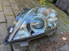 Laden Sie das Bild in den Galerie-Viewer, Frontscheinwerfer Toyota Auris Xenon Ein Stück (Rechts oder Links) Headlight SCH2719323082js
