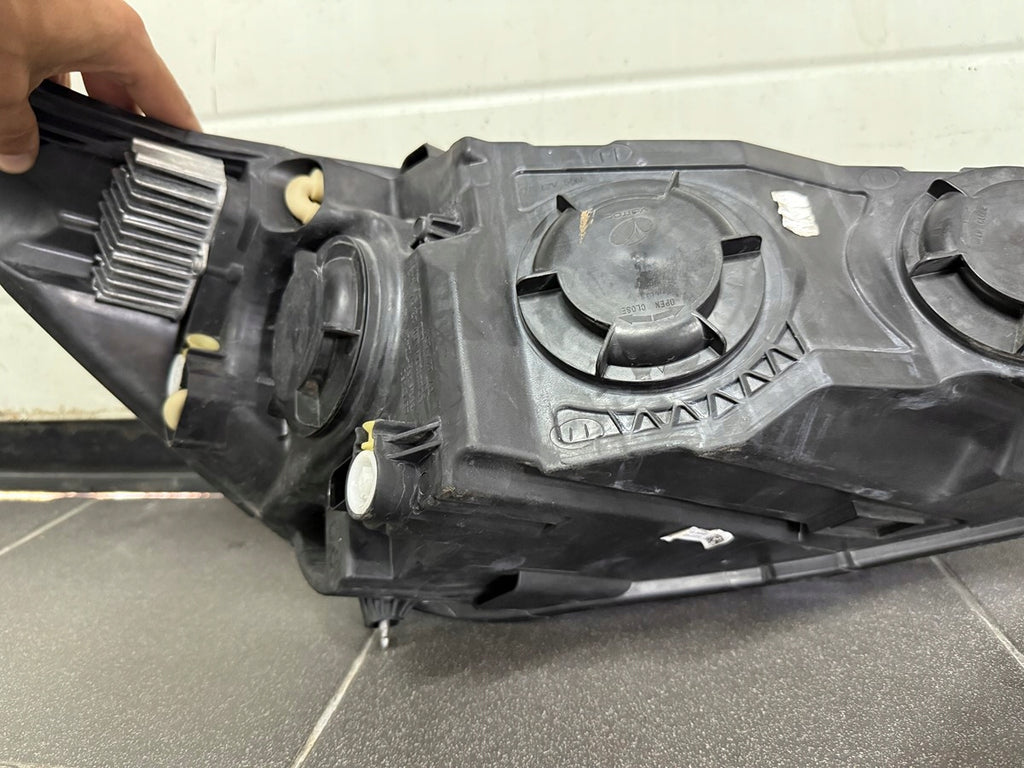 Frontscheinwerfer Ford Focus JX7B-13W030-CF LED Ein Stück (Rechts oder Links) SCH9511486872vt