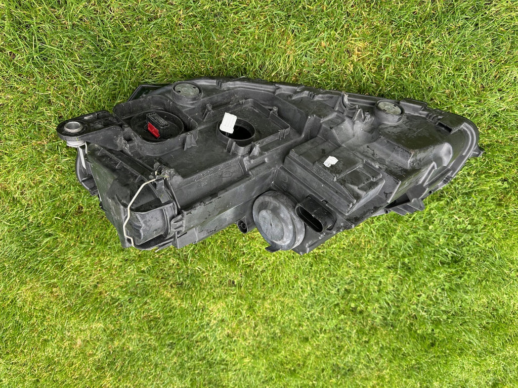 Frontscheinwerfer VW Passat B7 3AB941752 900053333 Xenon Rechts Headlight SCH5935833007ri