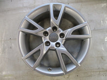 Laden Sie das Bild in den Galerie-Viewer, 4x Alufelge 17 Zoll 6.5" 5x112 33ET Glanz Silber 8U00714978Z8 Audi A4 B5 FEL7573674833xm