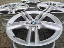 Laden Sie das Bild in den Galerie-Viewer, 4x Alufelge 17 Zoll 7.5" 5x112 54ET Glanz Silber 7848601 BMW F45 X1 F48 FEL4954321686hq