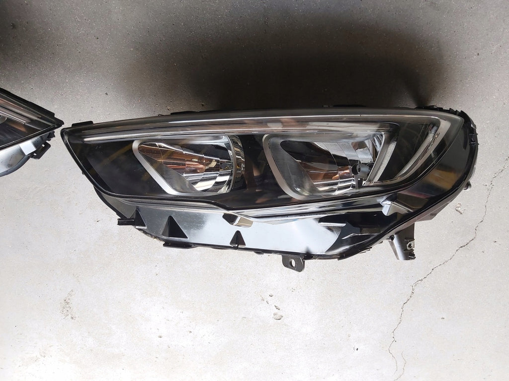 Frontscheinwerfer Opel Insignia B Ein Stück (Rechts oder Links) Headlight