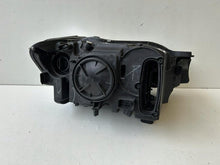 Laden Sie das Bild in den Galerie-Viewer, Frontscheinwerfer BMW F26 X3 F25 7429075-01 Xenon Links Scheinwerfer Headlight