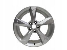Load image into Gallery viewer, 1x Alufelge 19 Zoll 7.0" 5x112 43ET Glanz Silber 83A601025N Audi Q3 Rim Wheel FEL8942231720cc