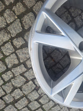 Load image into Gallery viewer, 1x Alufelge 17 Zoll 7.5" 5x112 38ET Glanz Silber 8W0601025K Audi Rim Wheel FEL7717272770cz