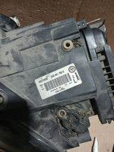 Laden Sie das Bild in den Galerie-Viewer, Frontscheinwerfer VW Passat 3C0941753G Xenon Links Scheinwerfer Headlight SCH2495864545qd