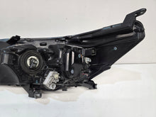 Load image into Gallery viewer, Frontscheinwerfer Toyota Hilux VIII LED Rechts Scheinwerfer Headlight SCH5366679904im