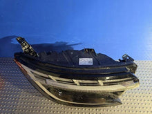 Laden Sie das Bild in den Galerie-Viewer, Frontscheinwerfer Renault 260100543R Full LED Rechts Scheinwerfer Headlight