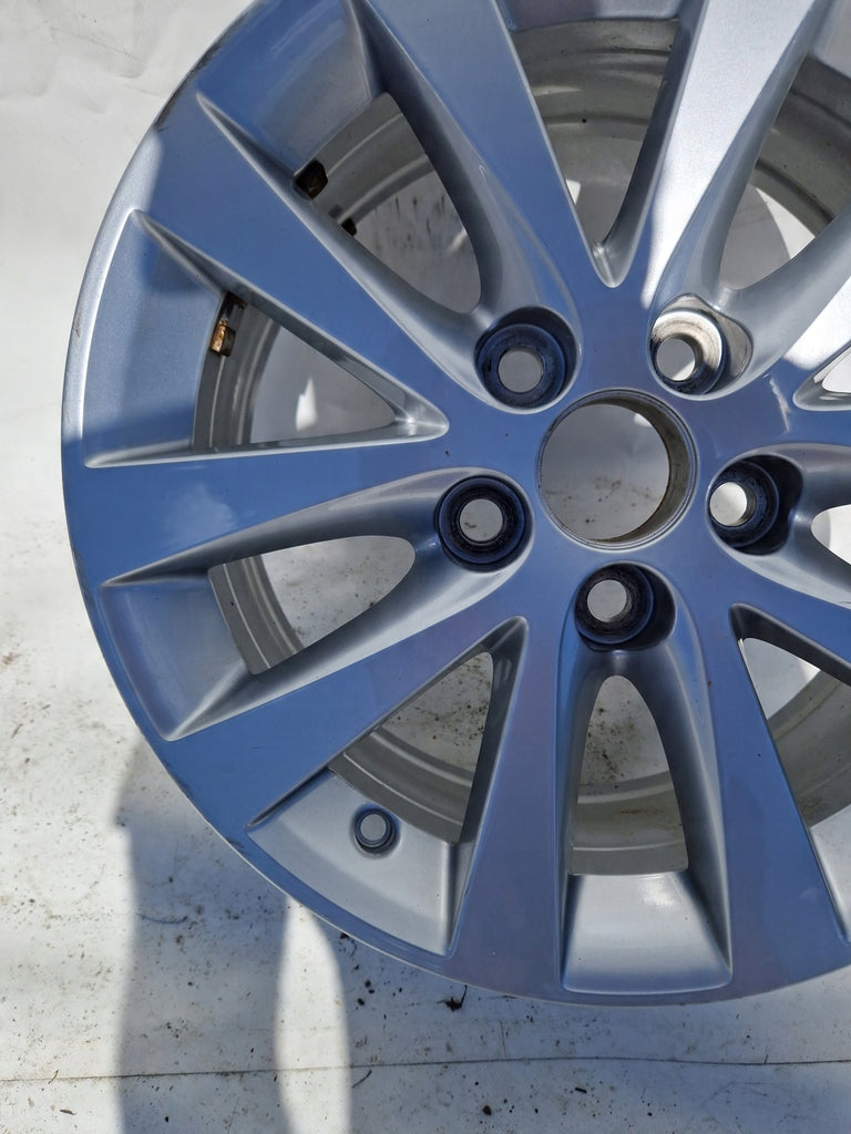 1x Alufelge 16 Zoll 6.5" 4x114.3 39ET Glanz Silber PW457-05000 Toyota Rim Wheel