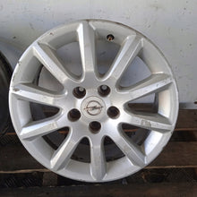 Laden Sie das Bild in den Galerie-Viewer, 4x Alufelge 16 Zoll 6.5" 5x110 Glanz Silber Opel Astra H Rim Wheel FEL3277396797sy