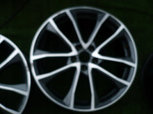 Laden Sie das Bild in den Galerie-Viewer, 1x Alufelge 19 Zoll 8.5" 5x112 40ET 8W0601025BF Audi A4 Rim Wheel FEL8503841665yj