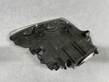 Load image into Gallery viewer, Frontscheinwerfer BMW 6 F12 F13 7222083 Xenon Links Scheinwerfer Headlight SCH6960046086gp