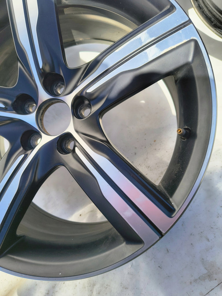 1x Alufelge 18 Zoll 8.0" 5x108 42ET 31445302 Volvo S60 V60 S90 V90 Rim Wheel